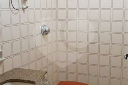 Apartamento no Condomínio Torello Dinucci