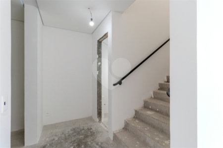 Apartamento à venda com 3 suítes em Campo Belo, São Paulo, SP