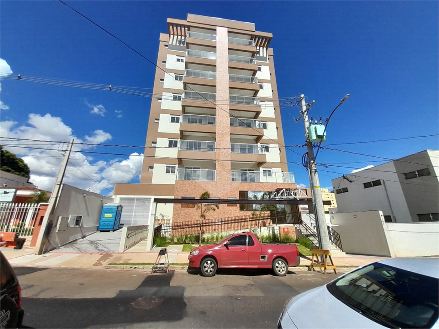 Excelente oportunidade de apartamento à venda no Edifício Monet