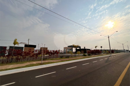 Terreno no Condomínio Monte das Araucárias