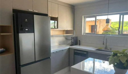 Casa à venda com 3 quartos, sendo 1 suíte,  em Jardim Olympia, São Paulo, SP