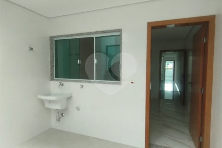 SOBRADO NOVO À VENDA NA PENHA, 3 QUARTOS (1 SUÍTE), GARAGEM, ÁREA GOURMET
