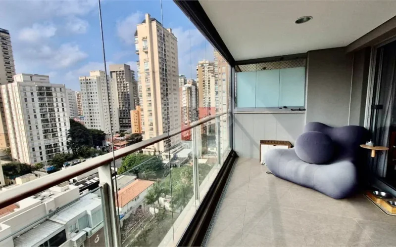 Apartamento Vila Nova Conceição 153M2, 2 suítes, 2 vagas para locação ou venda, porteira fechada