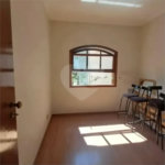 Casa Térrea com 3 Quartos à venda, 220m² - Jardim Líbano