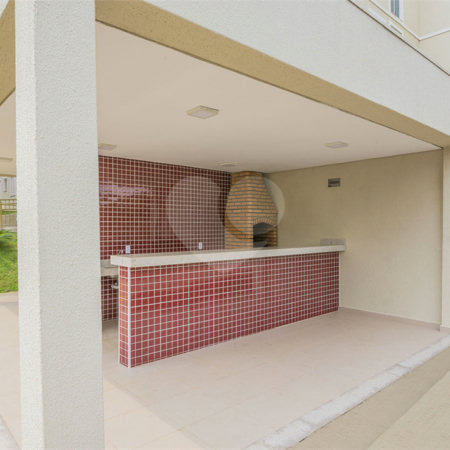 Apartamento térreo com 2 dormitórios