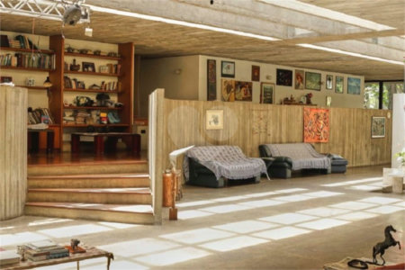 Casa Térrea à venda com 5 quartos, sendo 3 suítes, em Interlagos, São Paulo, SP