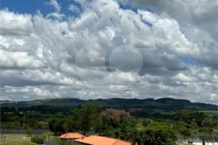 Terreno com 942m² no Condomínio 7 Lagos em Itatiba