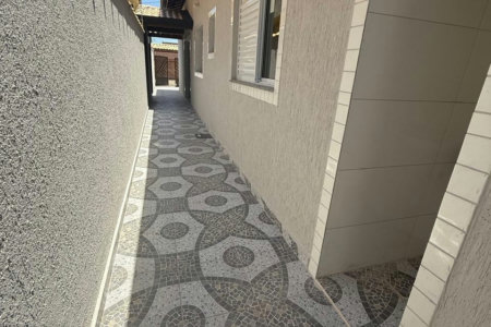 🏖️ Oportunidade Imperdível em Itanhaém – Casa com Piscina à Venda!