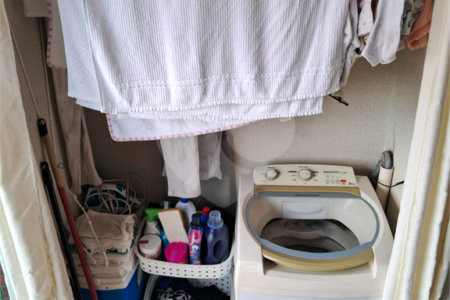 Apartamento à Venda na Bela Vista com 40 m2 de 1 Suíte em Andar Alto