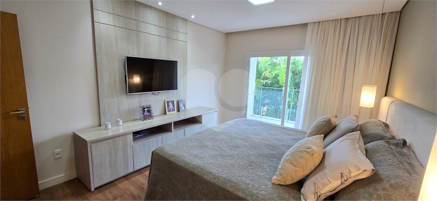 Casa à venda com 7 quartos, sendo 5 suítes, em Residencial Jardim Primavera, Louveira, SP