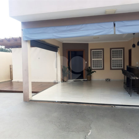 Casa à venda com 3 quartos sendo 1 suíte em Encanto do Planalto