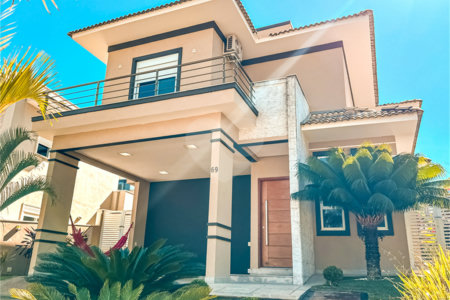 Sobrado à venda em Itupeva – 421,80 m² de terreno – 254,28 m² de área construída – 3 dormitórios – 4 banheiros – 4 vagas de garagem