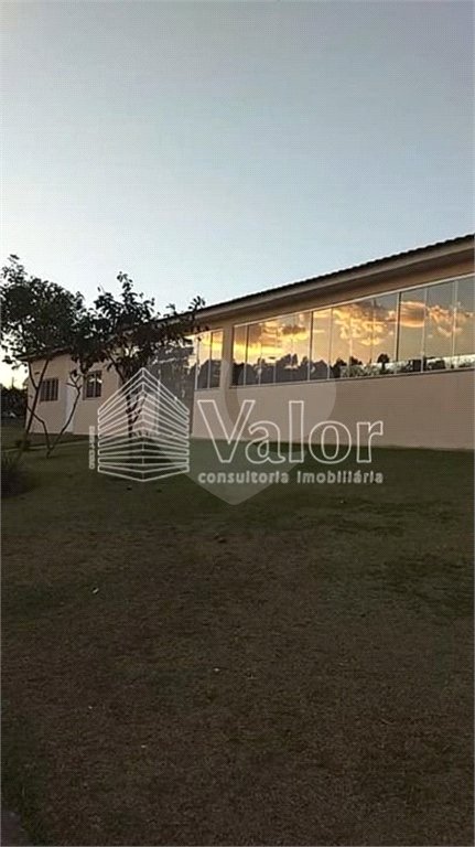 Casa Térrea no Condomínio Moradas II.