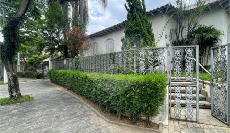 Casa Térrea para alugar com 3 quartos, sendo 2 suítes,  em Aclimação, São Paulo, SP
