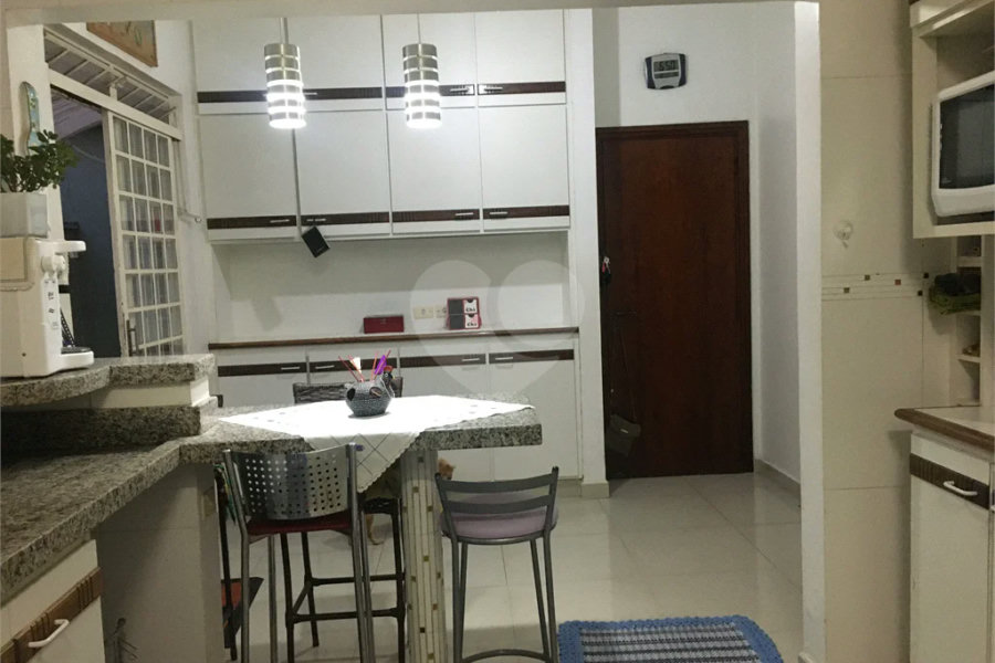 São Dimas - Excelente casa no bairro São Dimas.