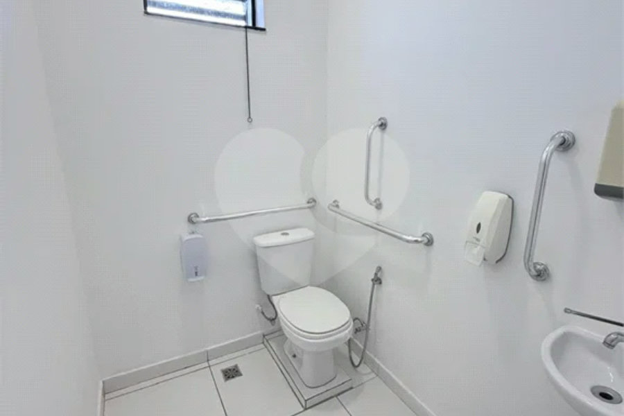 Prédio Comercial de Alto Padrão em Localização Nobre