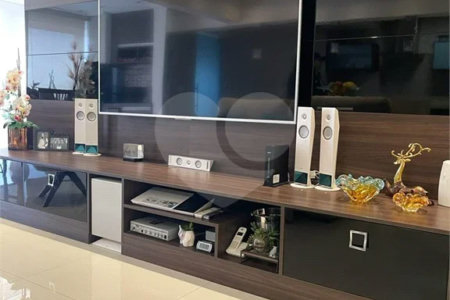 Apartamento com 125m², 3 quartos (suítes) e 3 vagas de garagem à venda no bairro Jd. São Caetano em São Caetano do Sul