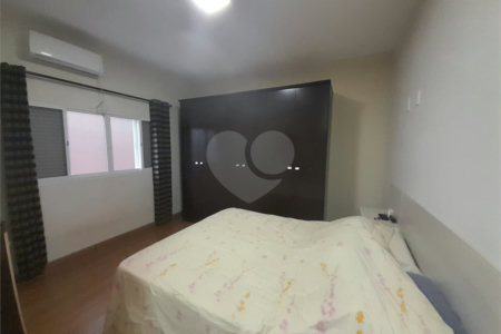 Casa Térrea à Venda no Condomínio Quebec – São Carlos/SP