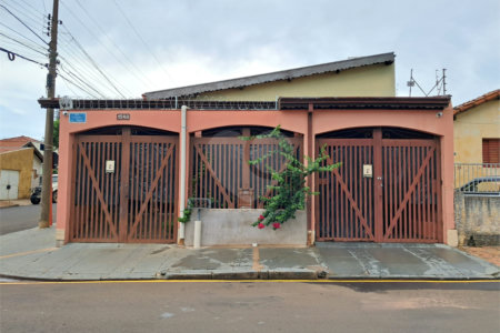 Casa à Venda na Vila Prado – São Carlos/SP