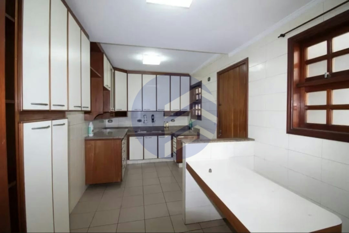 Casa à venda com 4 quartos, sendo 4 suítes, em Butantã, São Paulo - SP