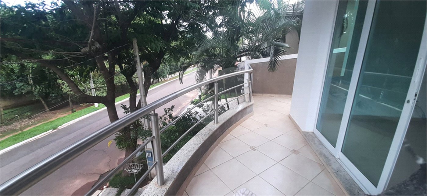 Sobrado com vista cinematográfica no Condomínio Villagio Capriccio/ Louveira- SP.