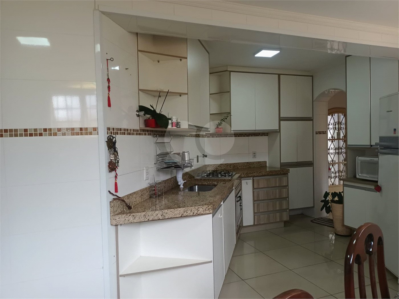 Linda casa em ótima localização!!