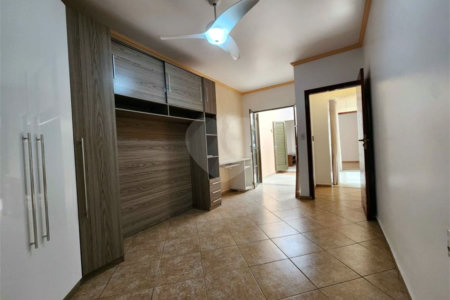 Casa térrea no Romeu Santini