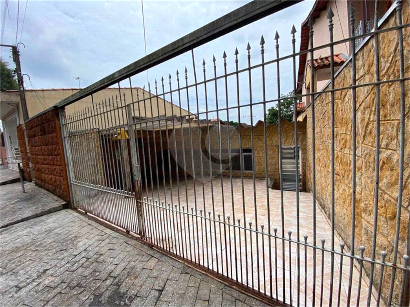 Casa Térrea à venda no Bairro do Jardim Vivan -Jaraguá, São Paulo