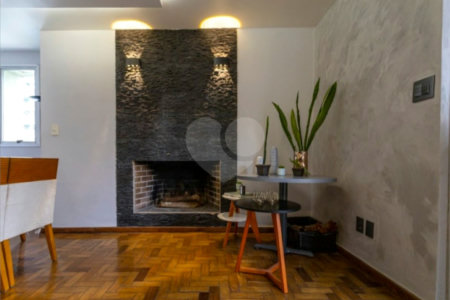 Cobertura para Locação e Venda com 330m² - Bela Vista