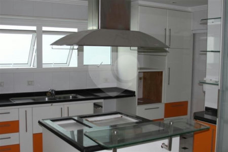 Casa/Sobrado Alto Padrão a venda na Saúde c/ 650m2 construídos -4 suites/12 vagas