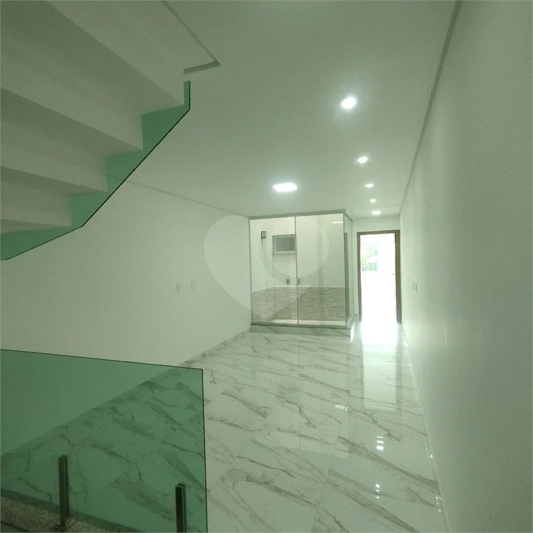 SOBRADO NOVO À VENDA NA PENHA, 3 QUARTOS (1 SUÍTE), GARAGEM, ÁREA GOURMET