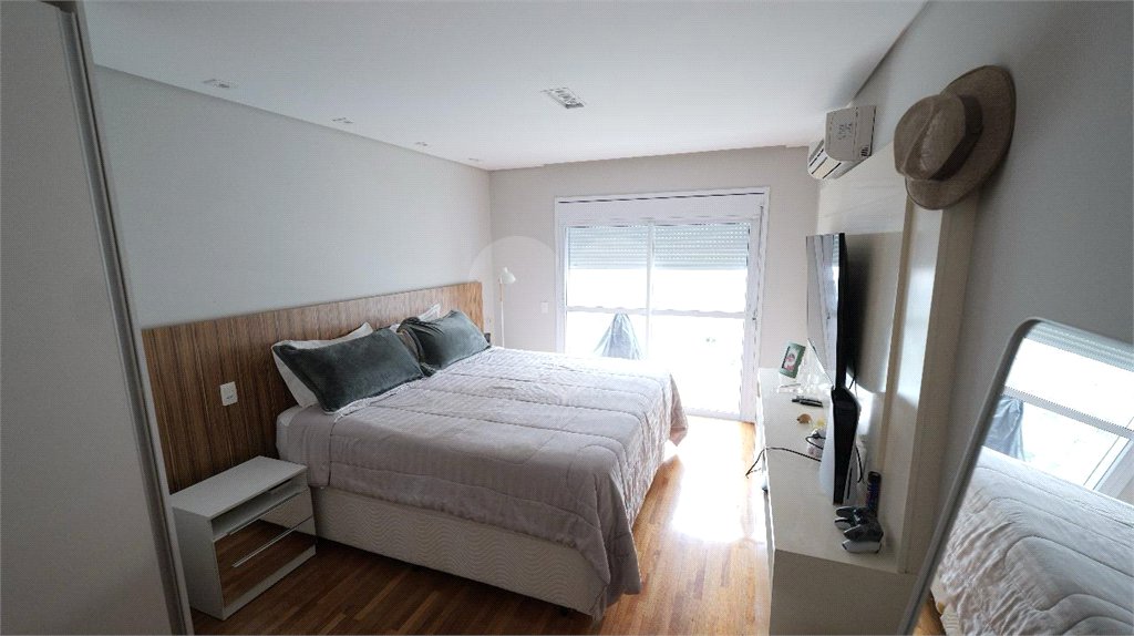 Apartamento á venda - Vila Olímpia