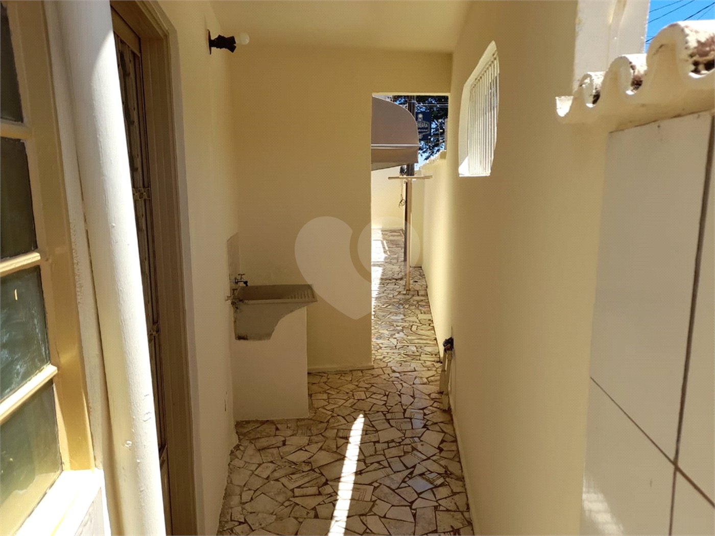 Casa à Venda na Vila Costa do Sol - São Carlos.