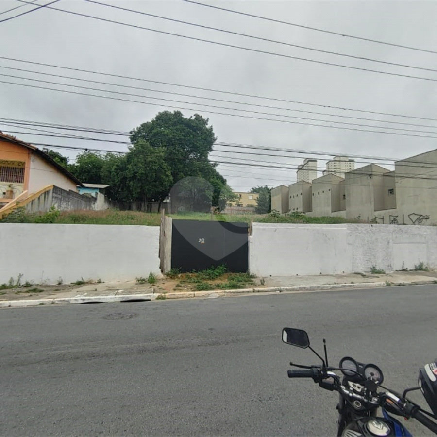 Invista na Localização Certa - Terreno Comercial com Grande Potencial - Próximo à Salim Farah Maluf
