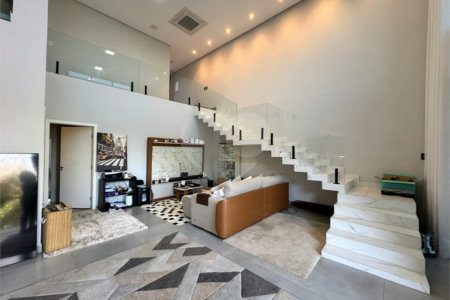 LINDA CASA À VENDA EM CONDOMÍNIO — INDAIATUBA/SP