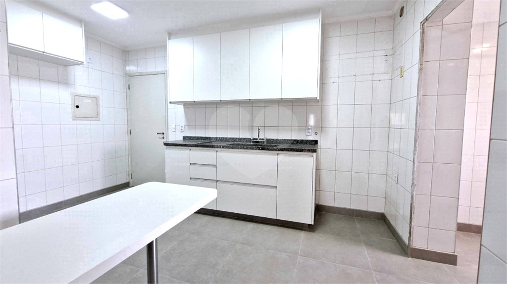 Apartamento à venda com 4 quartos, sendo 2 suítes, em Brooklin, São Paulo, SP