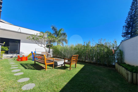 Casa com 4 dormitórios à venda, 214 m² por R$ 1.890.000 - Parque Arco Iris - Atibaia/SP