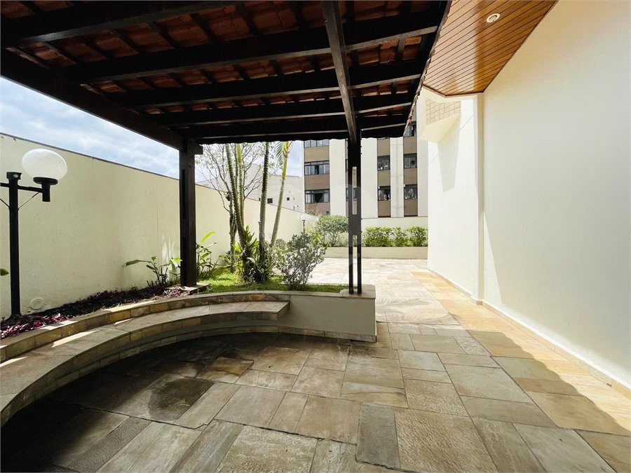 Apartamento pronto para mudar 69 m² c/ 2 Dormitórios e 1 Vaga -Condomínio Kentucky Próximo ao Shopping Metrópole!