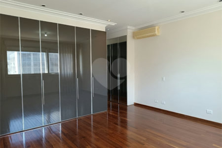 Apartamento em Higienópolis com 4 quartos e 3 vagas