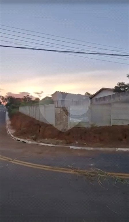Terreno à Venda com 583m² em Atibaia/SP.