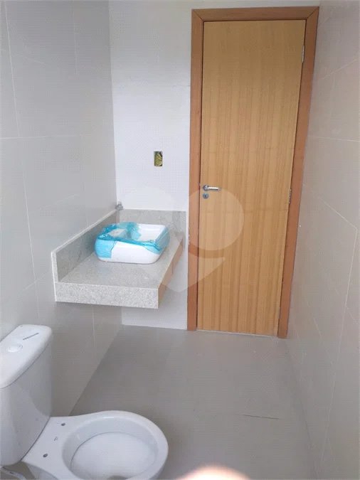Residência completa com 3 quartos, suíte e área gourmet