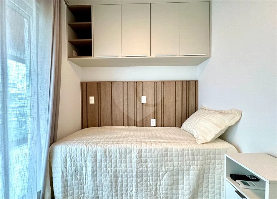 Apartamento à venda com 5 quartos, sendo 4 suítes,  em Riviera de São Lourenço, Bertioga, SP