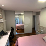 Apartamento de 176 m2 com 4 dormitórios sendo 3 suítes com 3 vagsa Condomínio Dolce Vita Avenida Lacerda Franco ,Cambuci -São Paulo
