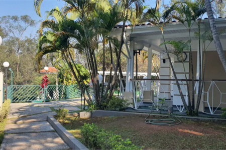 Casa à venda com 4 quartos, sendo 2 suítes, no condomínio Vila Panamericana, São Paulo - SP