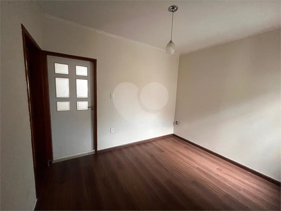 Casa com 367m², 3 dormitórios, 9 vagas, à venda na Vila Santa Teresa - Sto André.