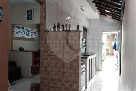 Casa térrea para venda no Planalto Paraíso