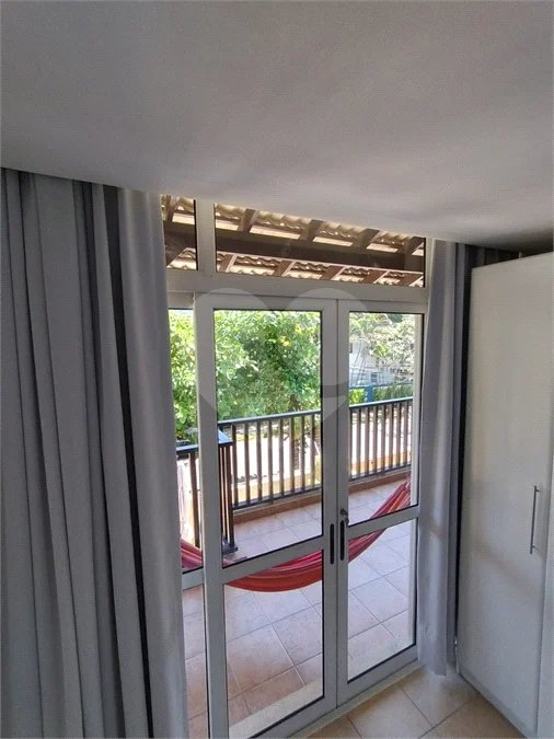 Apartamento Duplex bem localizado com 3 Quartos à venda, 120m² - Enseada, Guarujá - SP