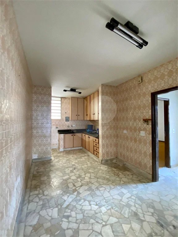 Sobrado comercial para alugar com 3 quartos no Centro de Piracicaba