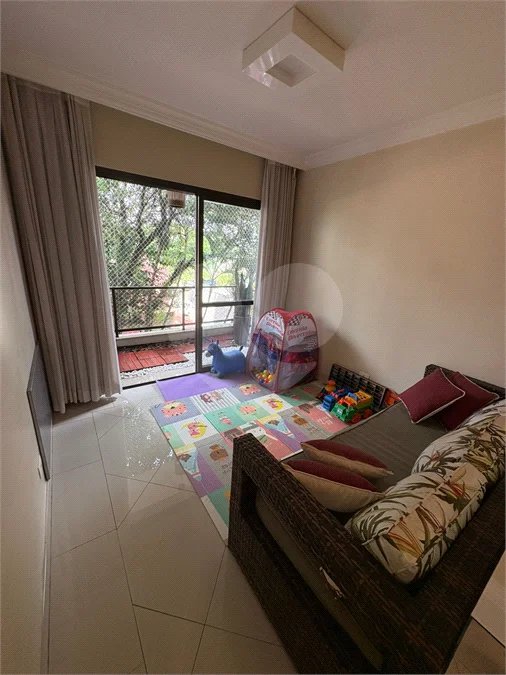 Apartamento à venda com 3 quartos, sendo 1 suíte, em Santana, São Paulo, SP