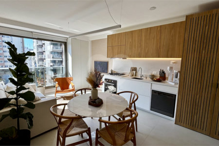 Apartamento novo na Vila Mariana com 38m², 1 vaga e próximo ao metrô.